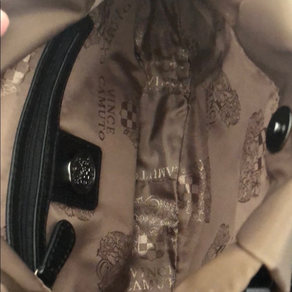 ⭐️SALE⭐️ Vince Camuto Cross Body Bag - Picture 3 of 6
